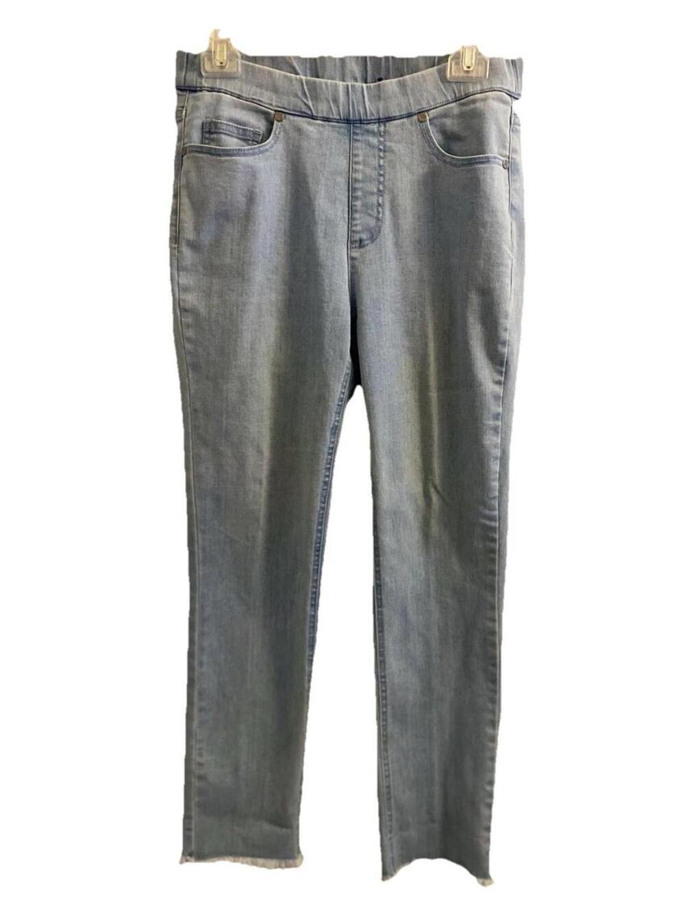 Isaac Mizrahi Live! 4P Fringed Jeans Pull On Light Wash Women's Runs bigger